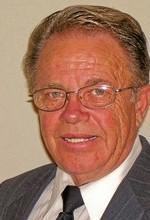 Real Estate Agent Ronnie Holmes
